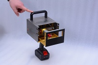 Metalezko altzairuzko aluminiozko letoizko piezak Izenplate vin zenbaki puntu pin elektriko markatzaile markatzailearen makina